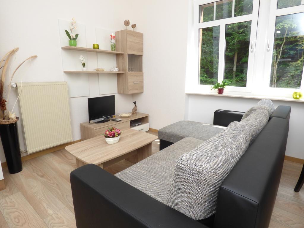 Wald Villa Uessbach Alf Phòng bức ảnh